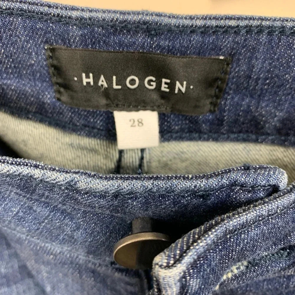 Halogen Cropped Kick Flare Jeans High Rise Frayed Ankle Distressed Dark Wash 28 - Picture 7 of 7